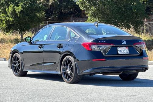 Platinum White Pearl 2024 Honda Civic Sport