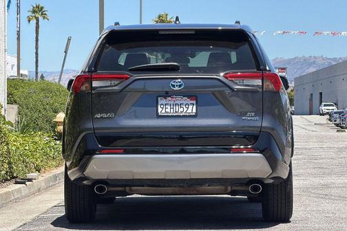 Magnetic Gray Metallic 2023 Toyota RAV4 Hybrid SE