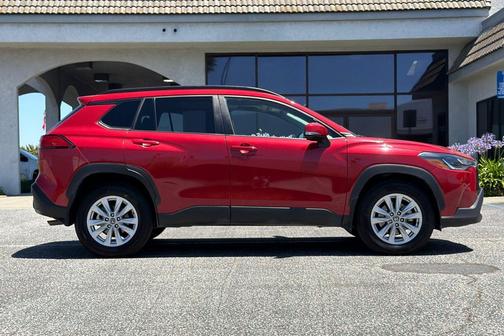 Barcelona Red Metallic 2023 Toyota Corolla Cross LE