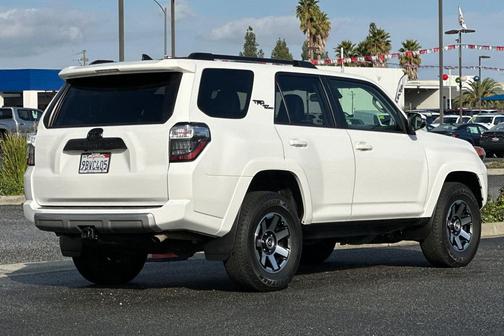 2022 Toyota 4Runner TRD Off Road Premium