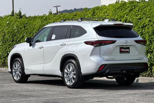 Wind Chill Prl 2026 Toyota Highlander Hybrid Limited