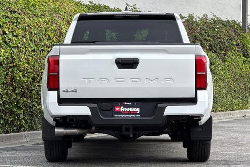 Ice 2026 Toyota Tacoma SR5