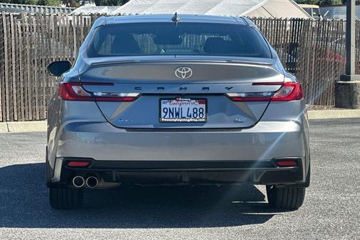 Heavy Metal/Black 2025 Toyota Camry SE