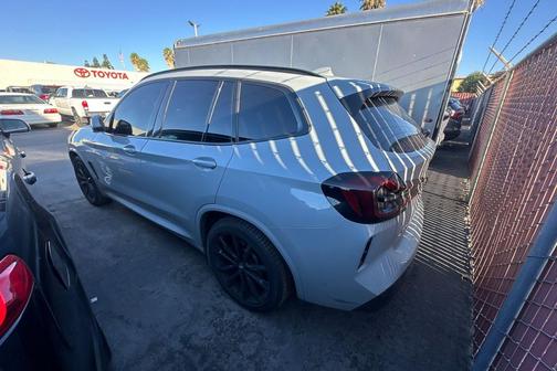 2023 BMW X3 xDrive30i
