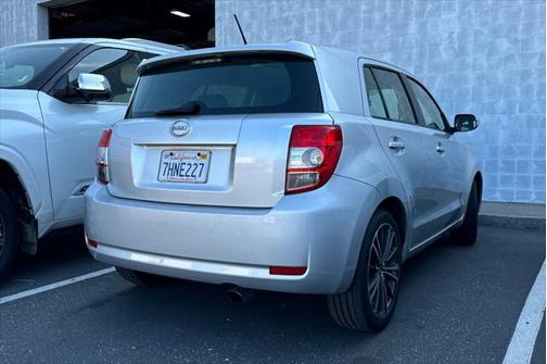 2014 Scion xD Base