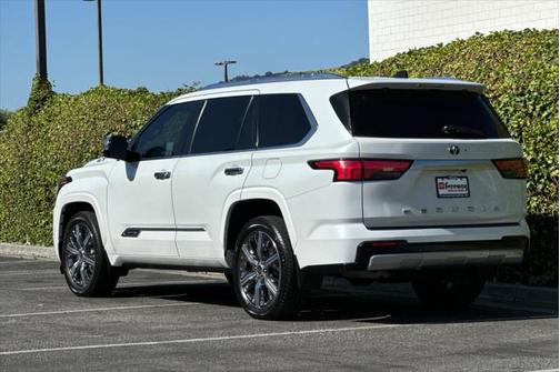 2023 Toyota Sequoia Base