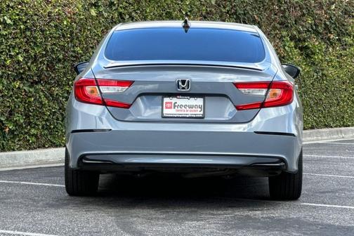 2022 Honda Accord Hybrid Base
