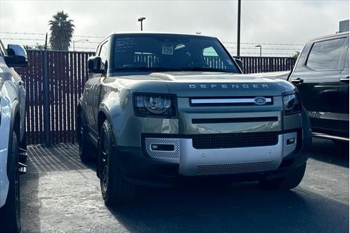 2024 Land Rover Defender 90 P300 S