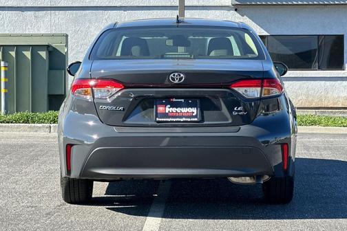 2026 Toyota Corolla Hybrid LE