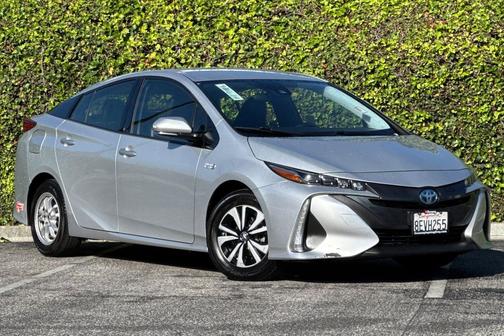 2018 Toyota Prius Prime Premium
