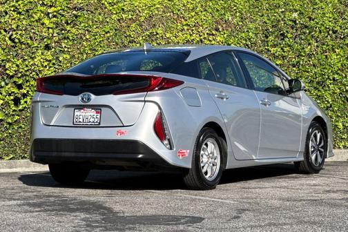 2018 Toyota Prius Prime Premium