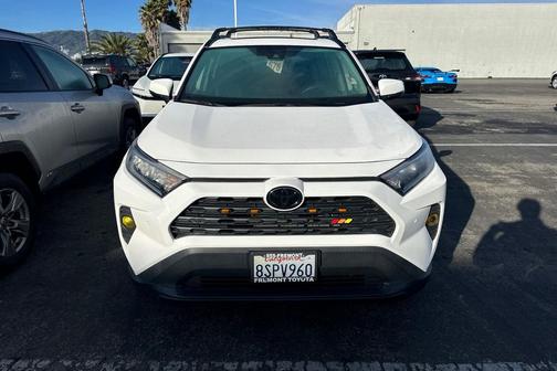 2020 Toyota RAV4 XLE Premium