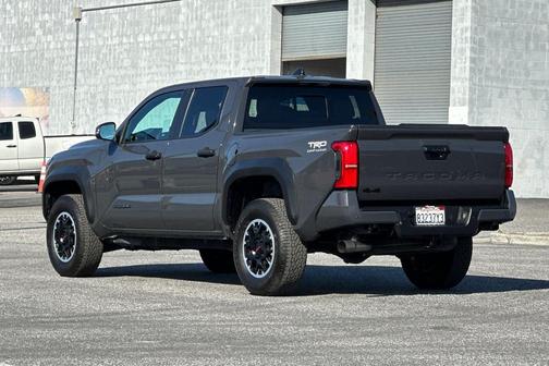2024 Toyota Tacoma TRD Off-Road