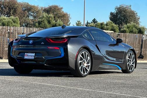 2014 BMW i8 Base