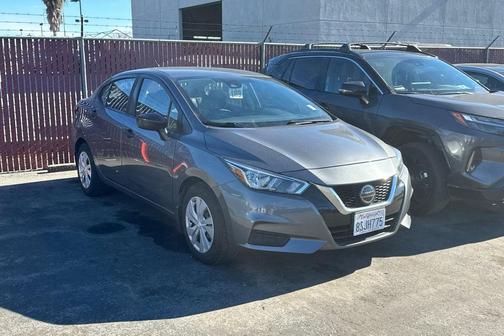 2020 Nissan Versa 1.6 S