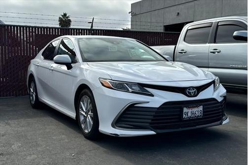 2022 Toyota Camry LE