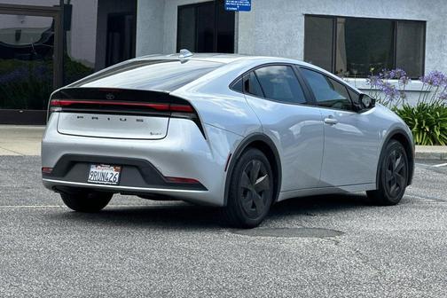 Cutting Edge 2024 Toyota Prius LE