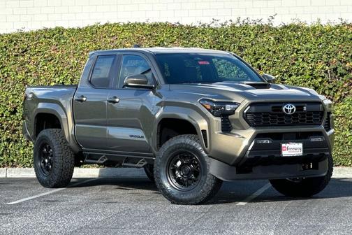 2025 Toyota Tacoma TRD Sport