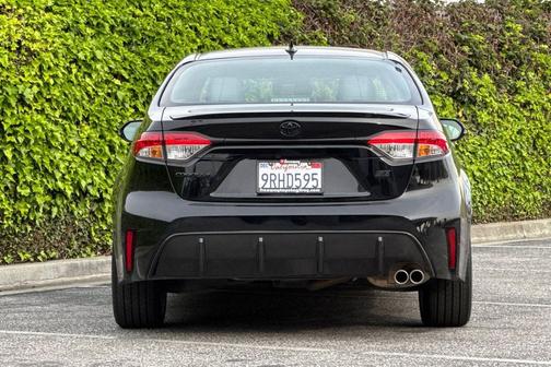 Midnight Black Metallic 2025 Toyota Corolla SE