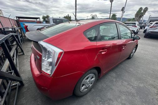 2010 Toyota Prius III
