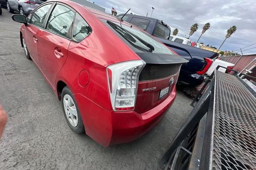 2010 Toyota Prius III