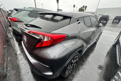 2019 Toyota C-HR XLE