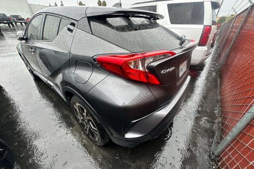 2019 Toyota C-HR XLE