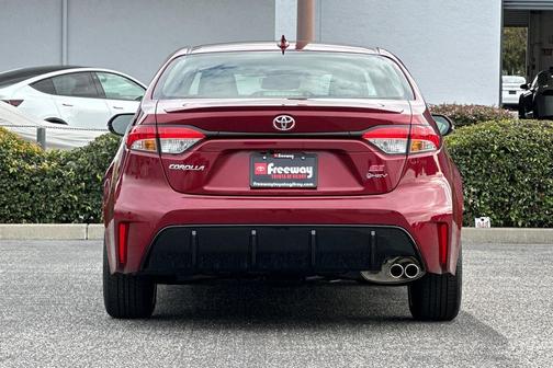 2026 Toyota Corolla Hybrid SE