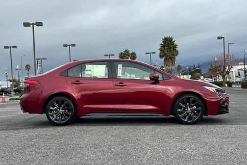 2026 Toyota Corolla Hybrid SE