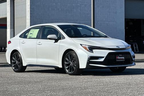 2026 Toyota Corolla Hybrid SE