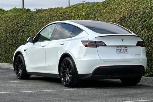 2022 Tesla Model Y Performance Dual Motor All-Wheel Drive