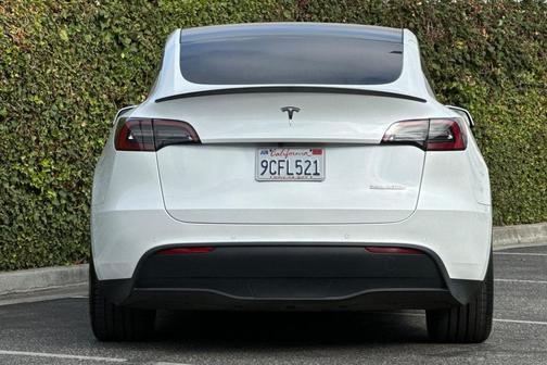 2022 Tesla Model Y Performance Dual Motor All-Wheel Drive