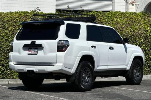 2020 Toyota 4Runner Venture Special Edition