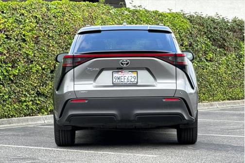 2024 Toyota bZ4X XLE