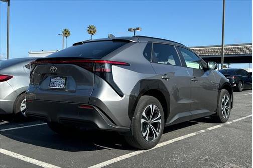 2024 Toyota bZ4X XLE