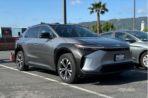 2024 Toyota bZ4X XLE