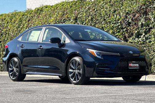 2026 Toyota Corolla Hybrid SE