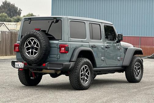 2024 Jeep Wrangler Rubicon