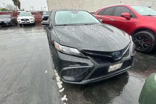 2023 Toyota Camry SE