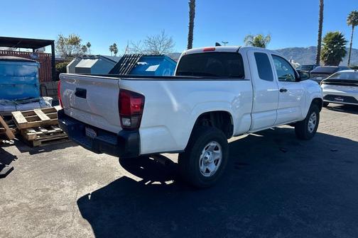 2018 Toyota Tacoma SR