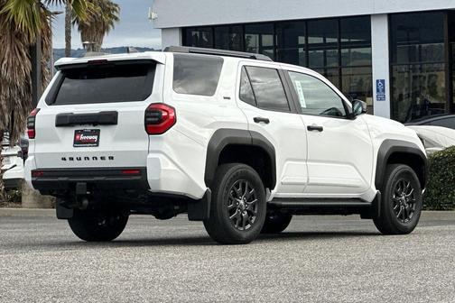 2026 Toyota 4Runner SR5