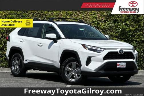 2025 Toyota RAV4 Hybrid XLE
