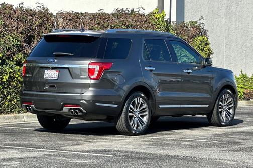 2018 Ford Explorer Platinum