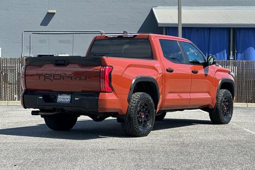 Terra 2024 Toyota Tundra Hybrid TRD Pro