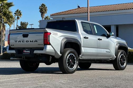 2025 Toyota Tacoma TRD Off Road