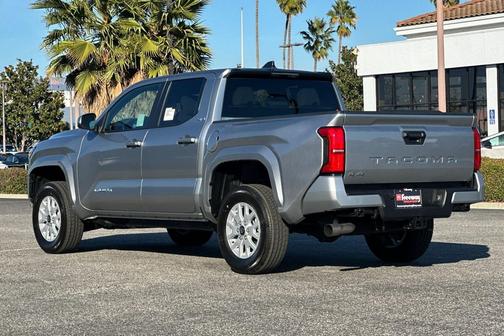 2025 Toyota Tacoma SR5