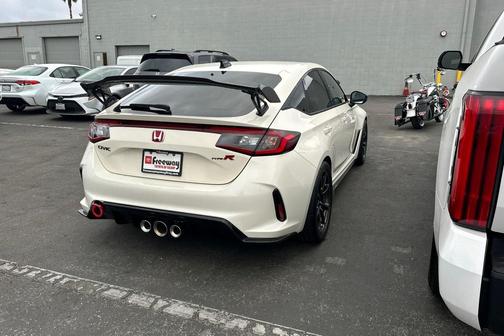 2023 Honda Civic Type R Touring