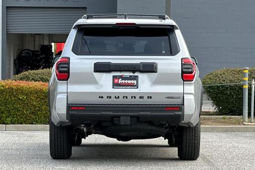 2025 Toyota 4Runner TRD Off Road