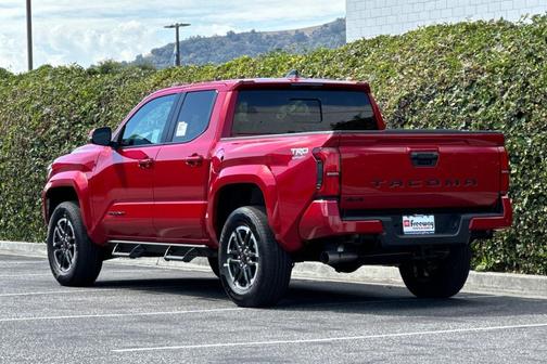 2025 Toyota Tacoma TRD Sport