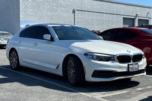White Metallic 2019 BMW 530 530i